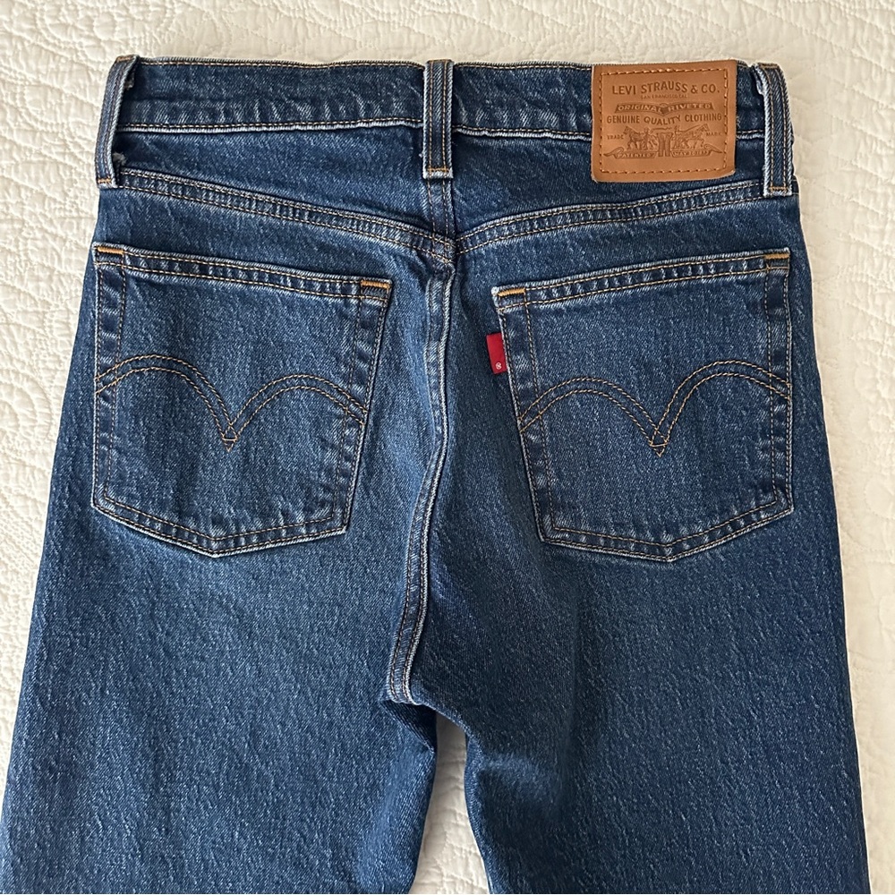 Levi’s Premium Denim Women’s Wedgie Straight Fit Jeans  25” Button Fly - Picture 13 of 15